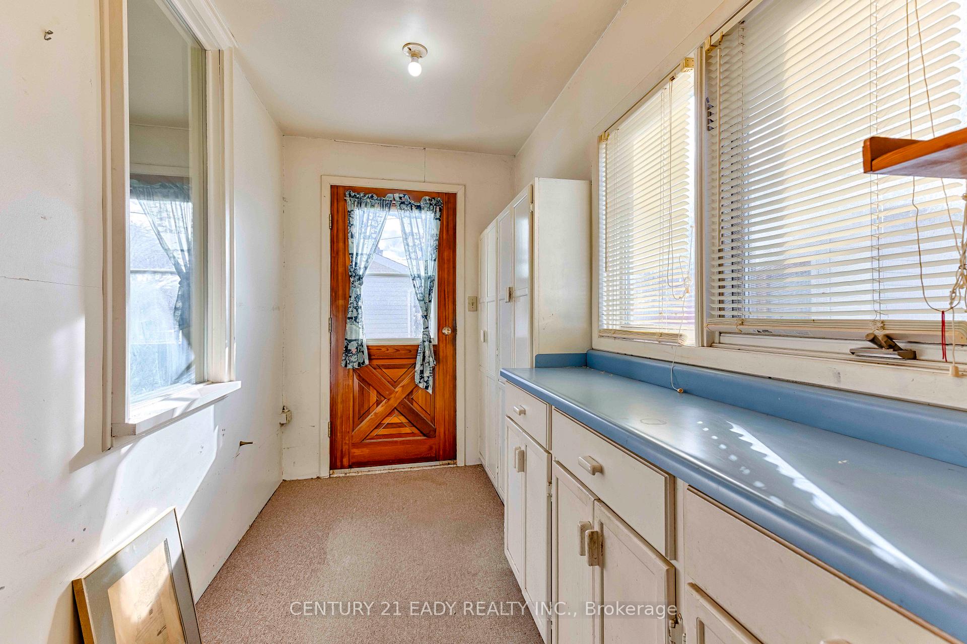 Photo 18 of 508 Aberdeen Street, Renfrew — HOMEH