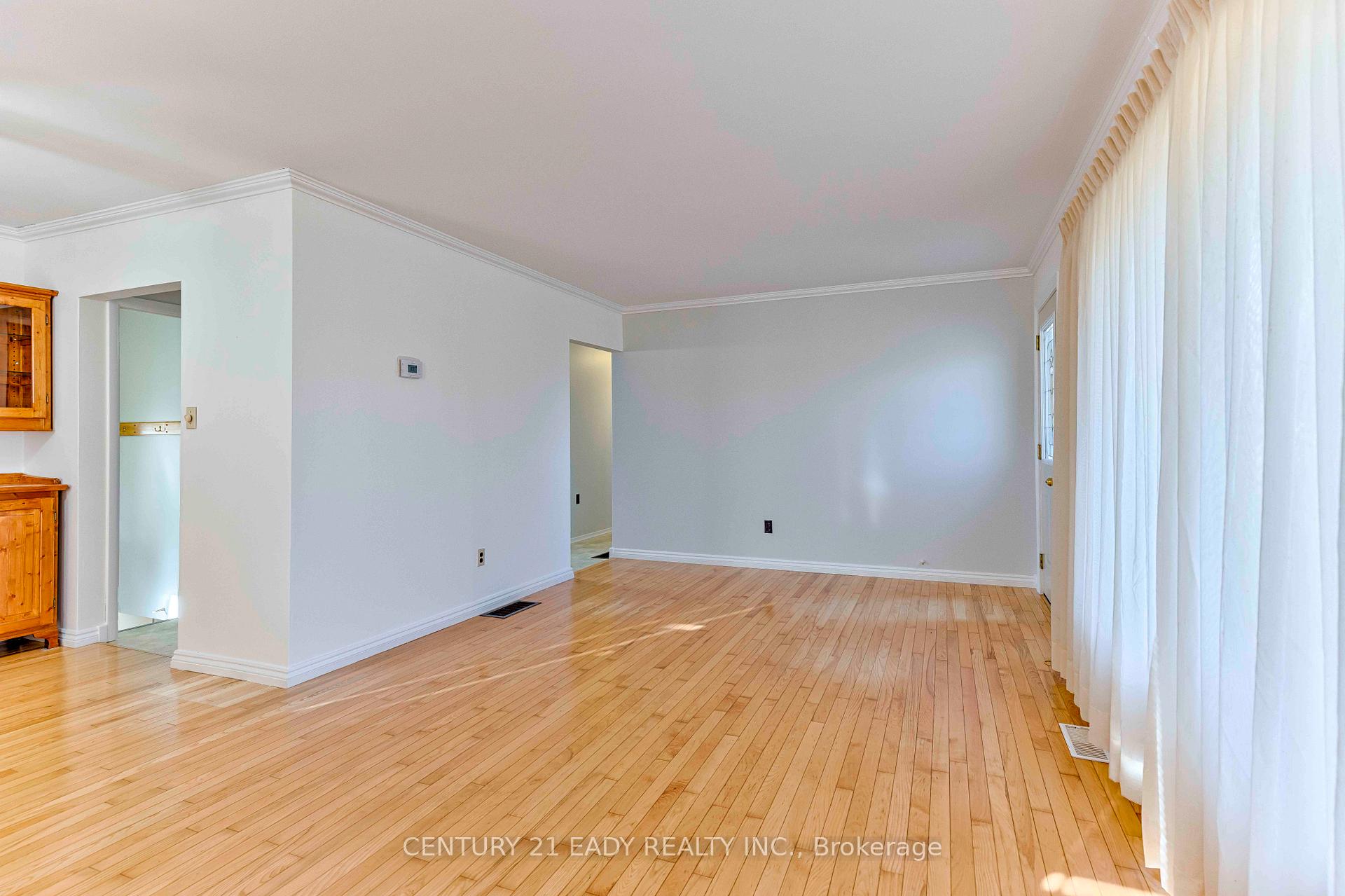 Photo 31 of 508 Aberdeen Street, Renfrew — HOMEH