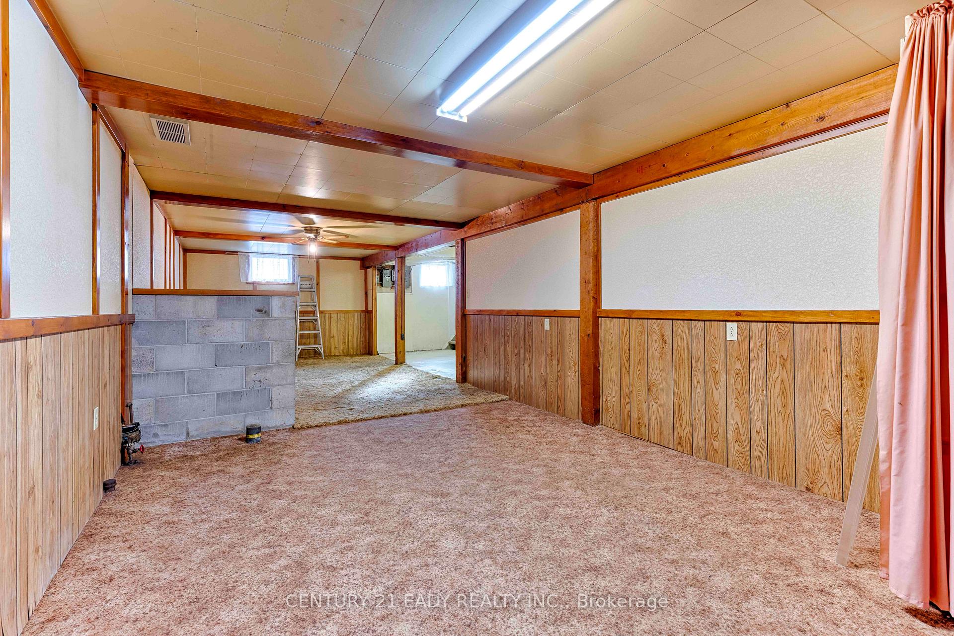 Photo 39 of 508 Aberdeen Street, Renfrew — HOMEH