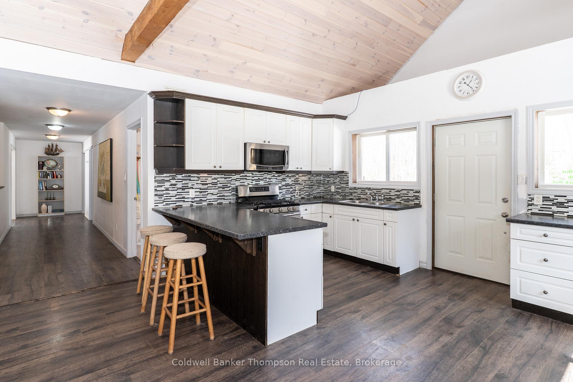 Photo 8 of 320 Bartlett Lake Road, Ryerson — HOMEH