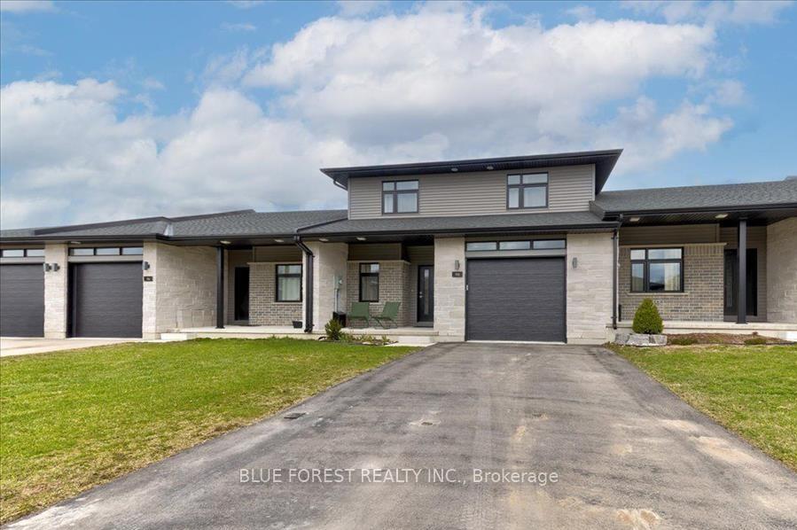 Photo 1 of 98 Rowe Avenue, South Huron, Exeter — HOMEH
