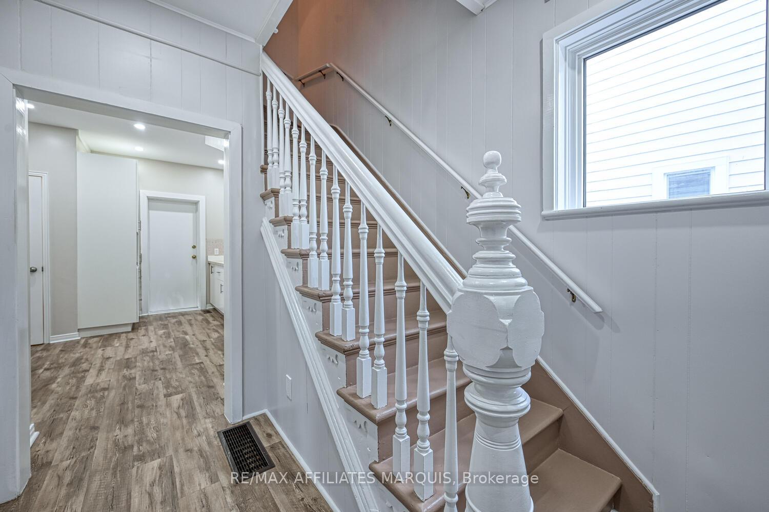 Photo 22 of 8 Winnifred Street N, Smiths Falls — HOMEH