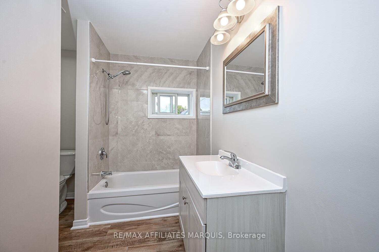 Photo 23 of 8 Winnifred Street N, Smiths Falls — HOMEH