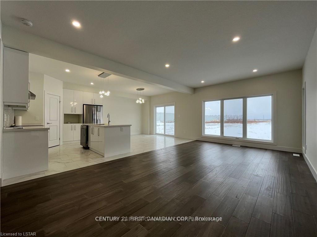 Photo 4 of 11 Triebner Street, South Huron, Exeter — HOMEH