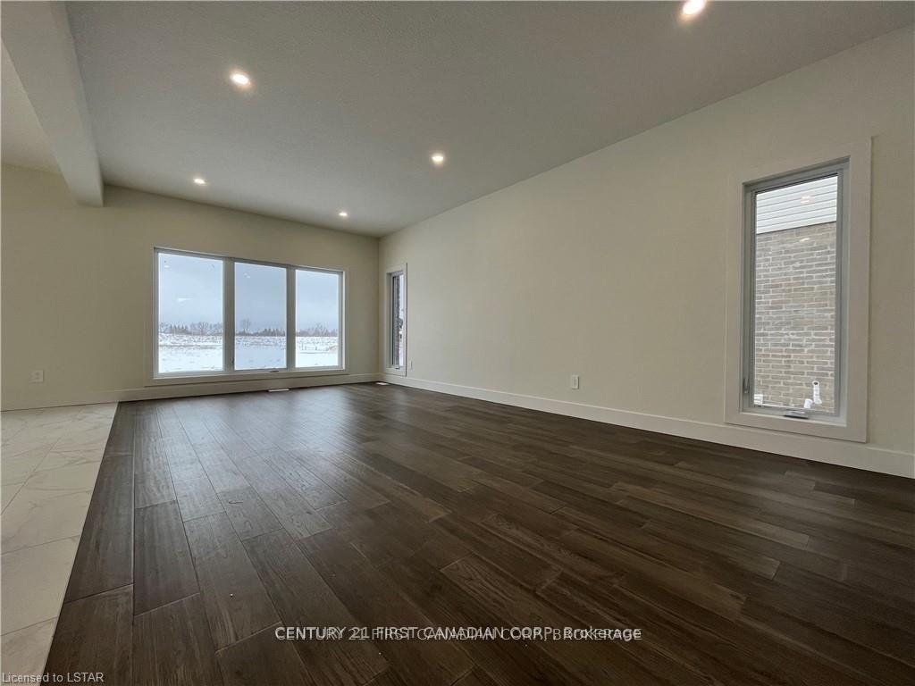 Photo 5 of 11 Triebner Street, South Huron, Exeter — HOMEH