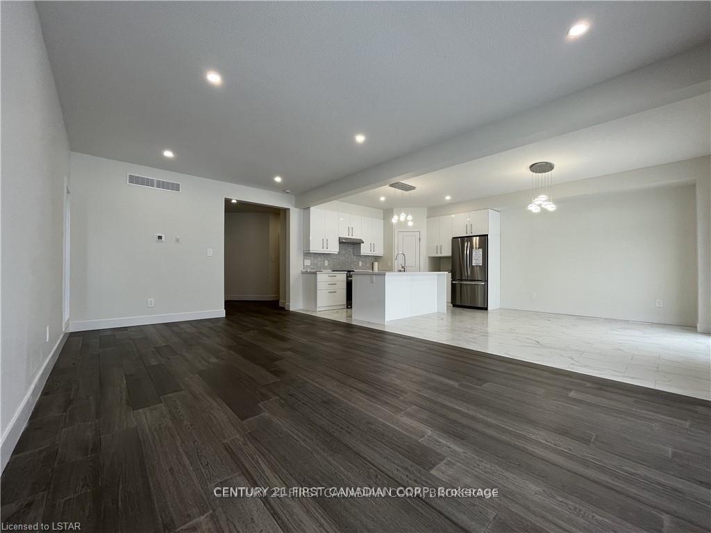 Photo 6 of 11 Triebner Street, South Huron, Exeter — HOMEH