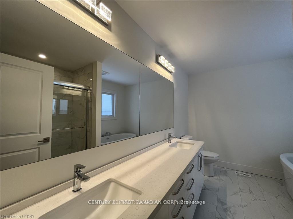 Photo 29 of 11 Triebner Street, South Huron, Exeter — HOMEH