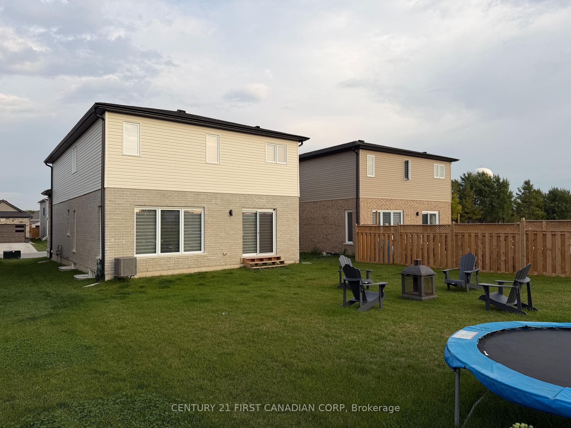 Photo 32 of 11 Triebner Street, South Huron, Exeter — HOMEH