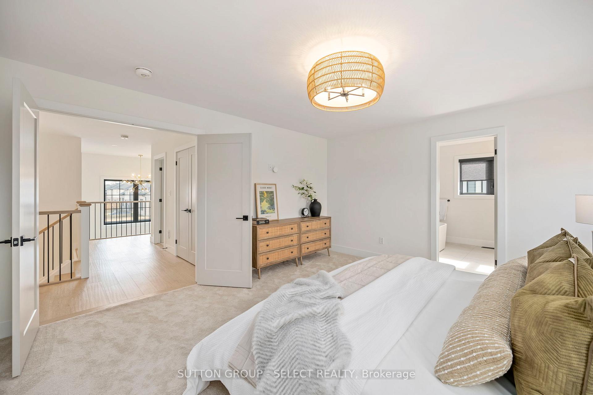 Photo 29 of 40 Royal Crescent, Southwold, Talbotville — HOMEH