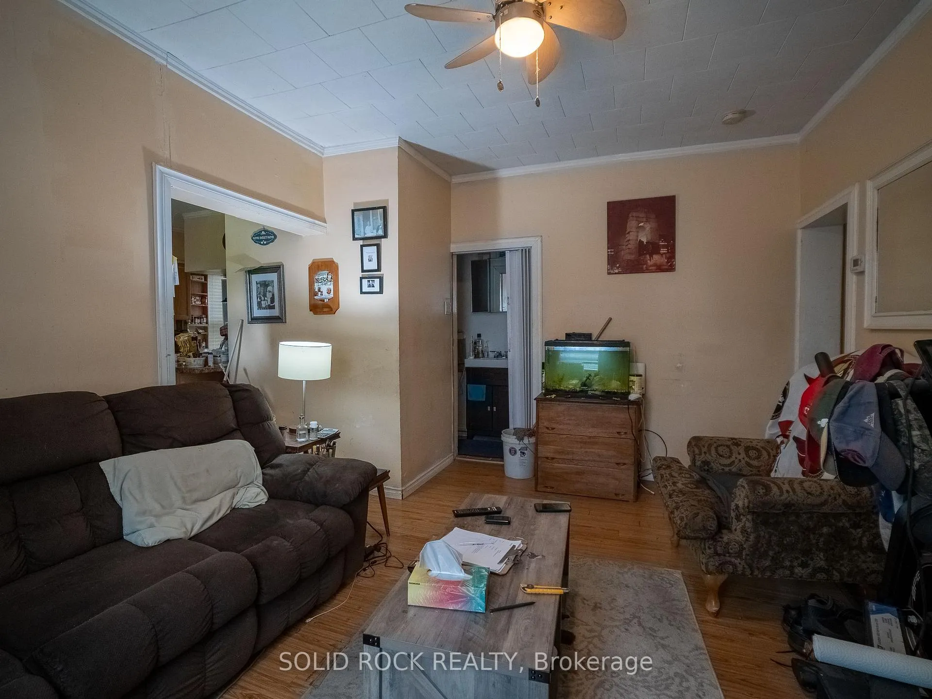 Photo 7 of 98 Elmsley Street N, Smiths Falls — HOMEH