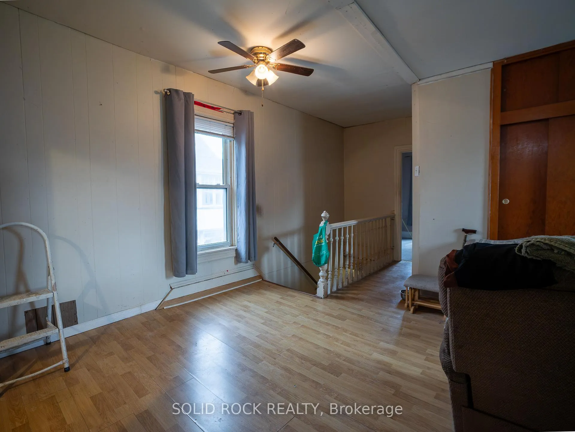 Photo 15 of 98 Elmsley Street N, Smiths Falls — HOMEH