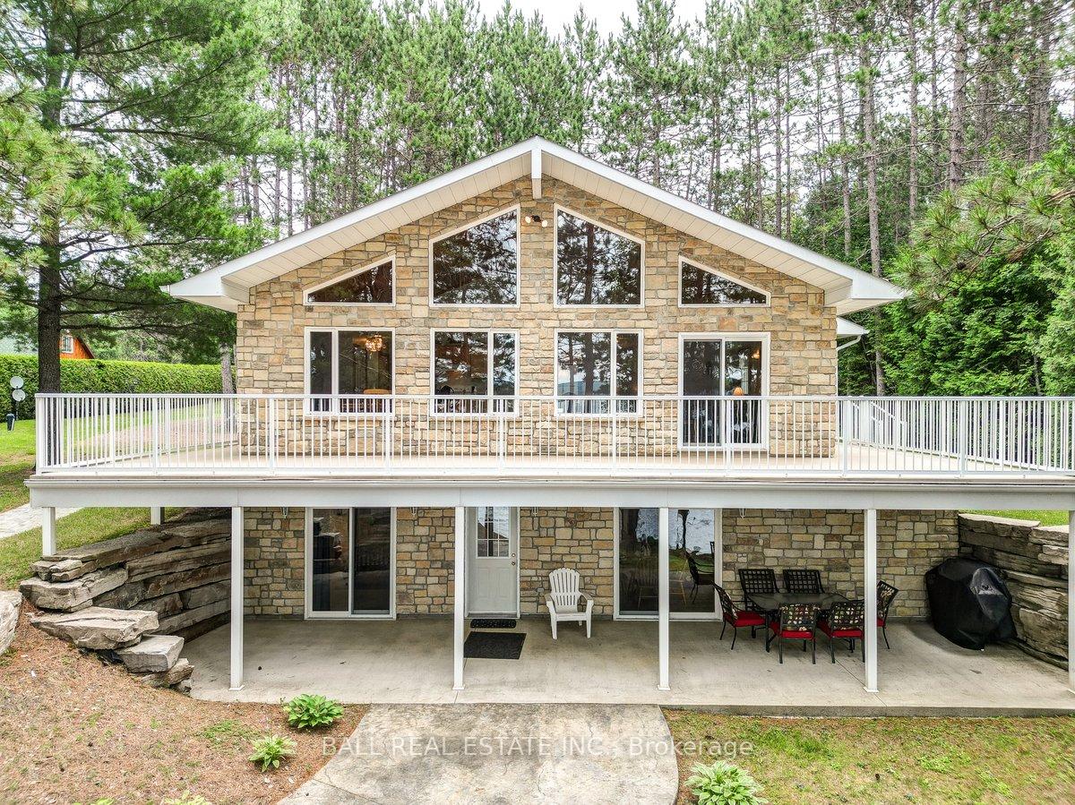 Photo 5 of 1586 North McKenzie Lake Road, South Algonquin — HOMEH