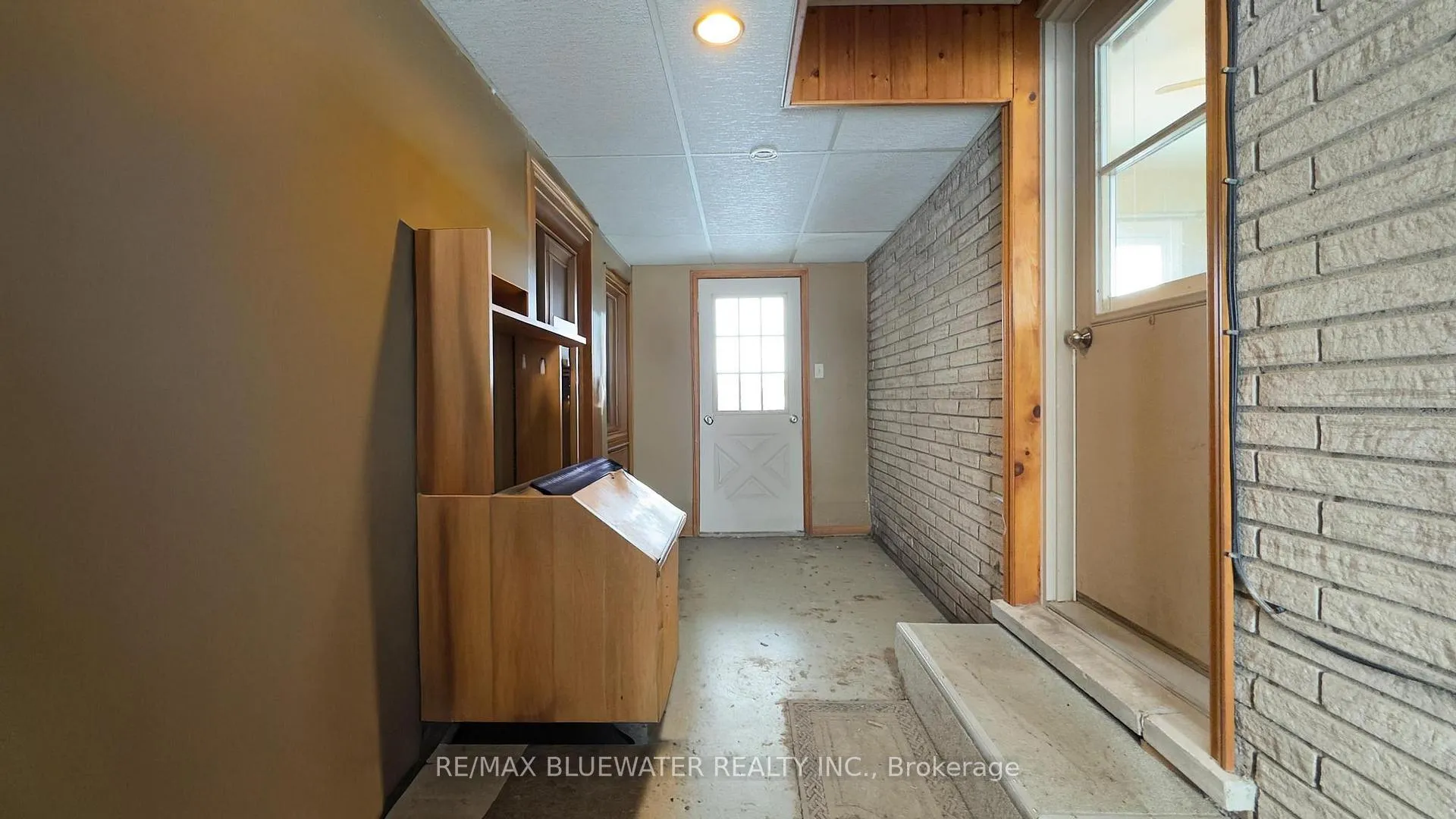 Photo 23 of 40204 Huron Street E, South Huron, Exeter — HOMEH