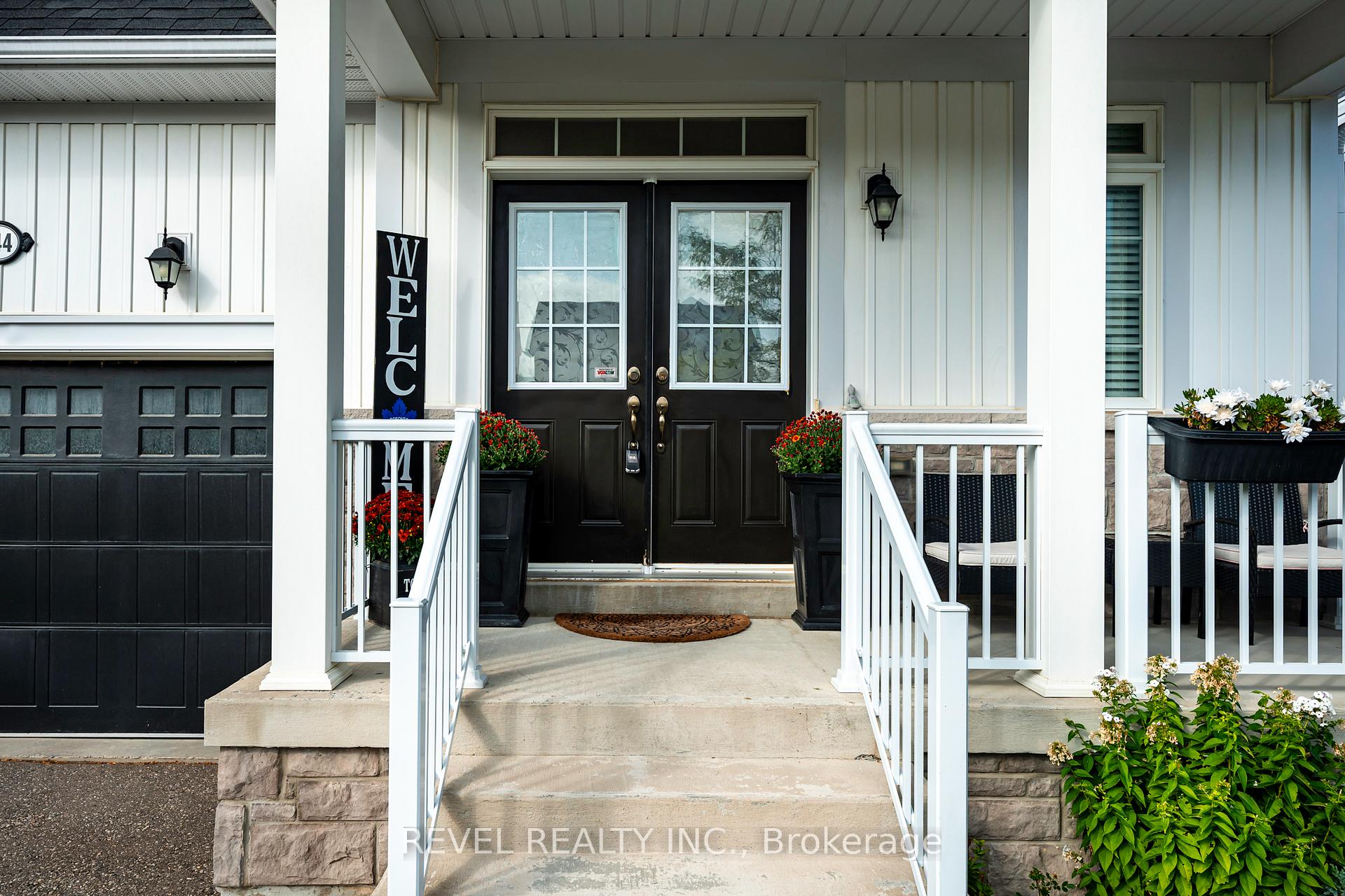 Photo 5 of 544 Brett Street, Shelburne — HOMEH