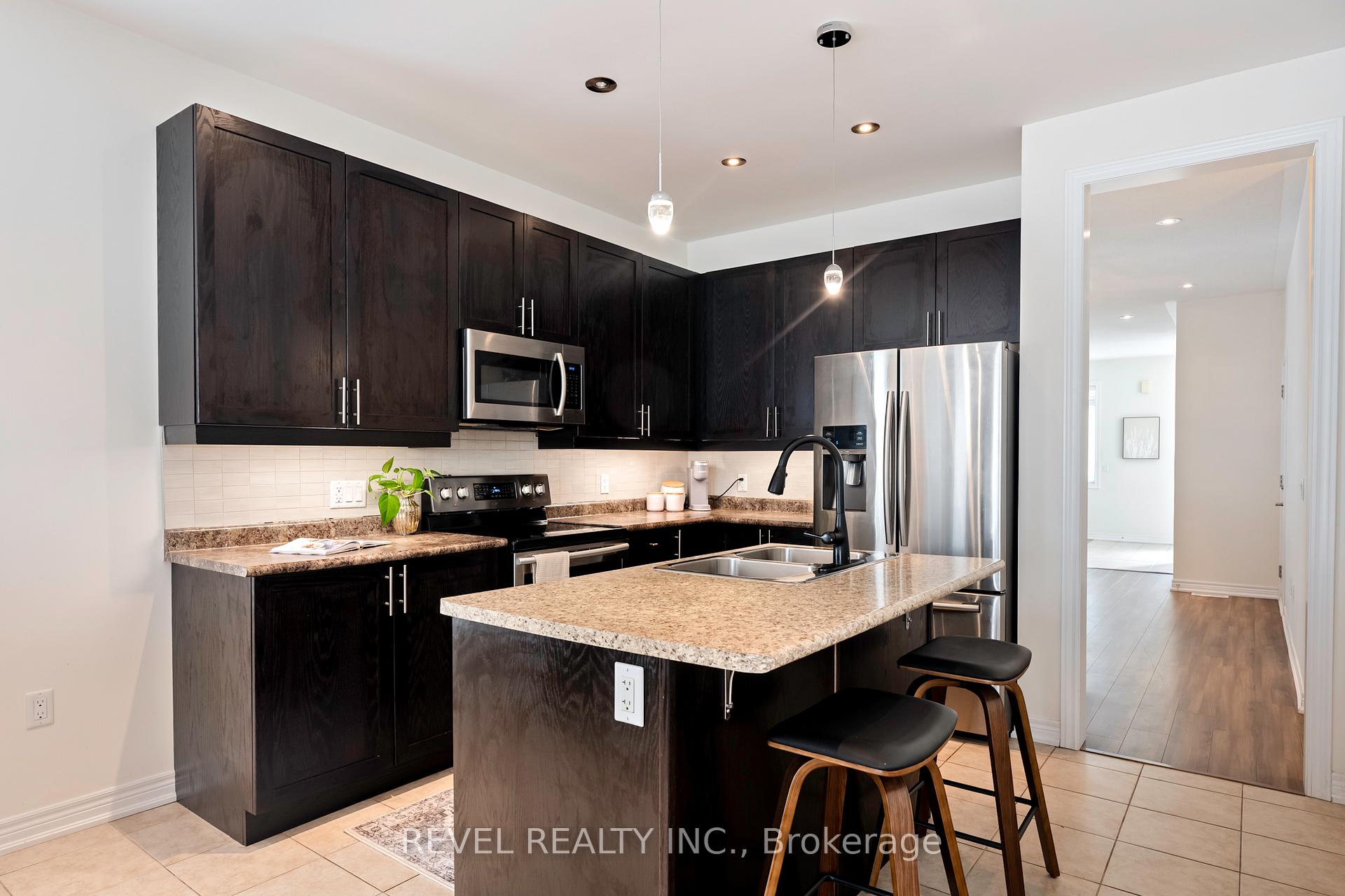 Photo 15 of 544 Brett Street, Shelburne — HOMEH