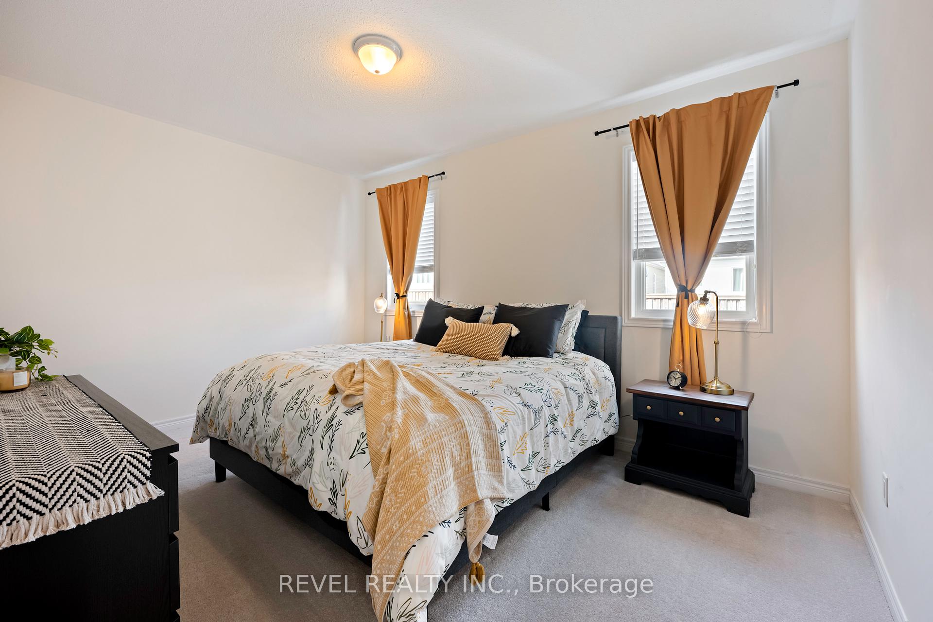 Photo 25 of 544 Brett Street, Shelburne — HOMEH