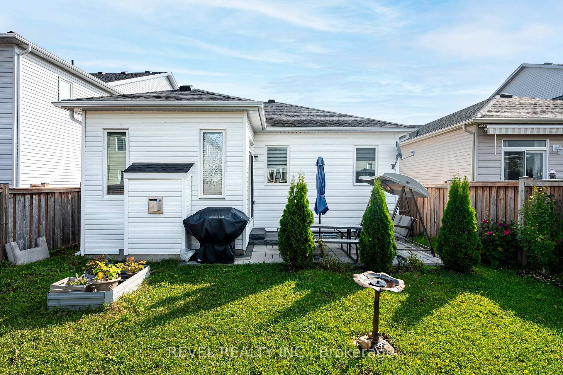 Photo 30 of 544 Brett Street, Shelburne — HOMEH