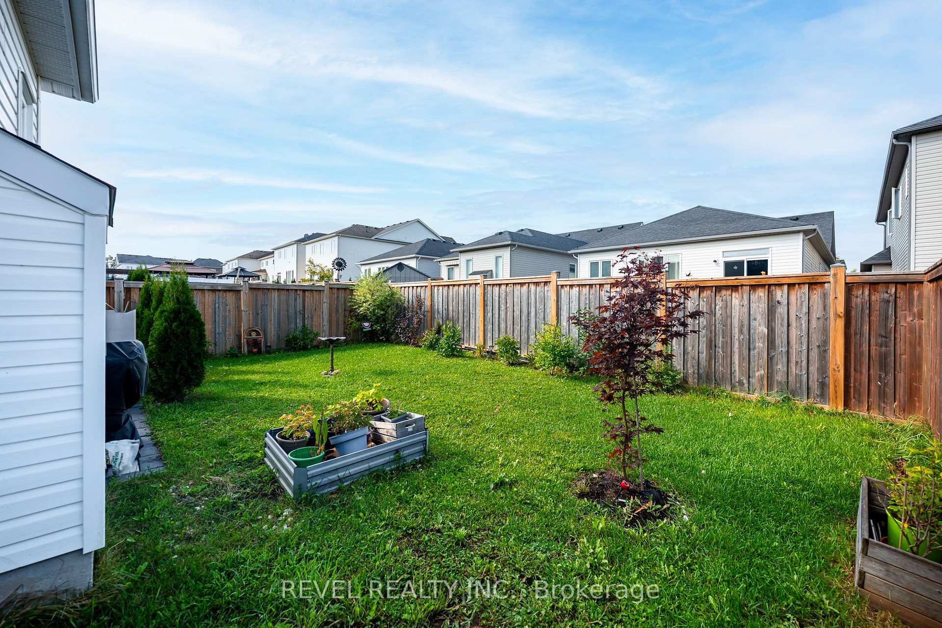 Photo 32 of 544 Brett Street, Shelburne — HOMEH