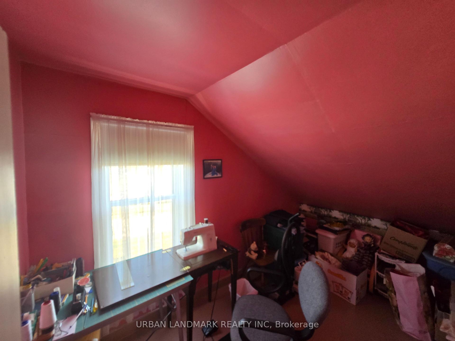 Photo 10 of 21 Galeairy Crescent, South Algonquin — HOMEH