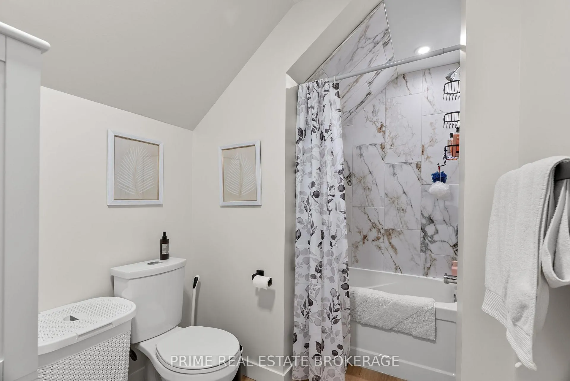 Photo 39 of 370 William Street, South Huron, Exeter — HOMEH