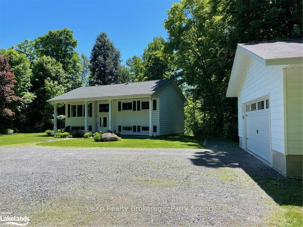 Photo 2 of 145 Rankin Lake Road, Seguin — HOMEH