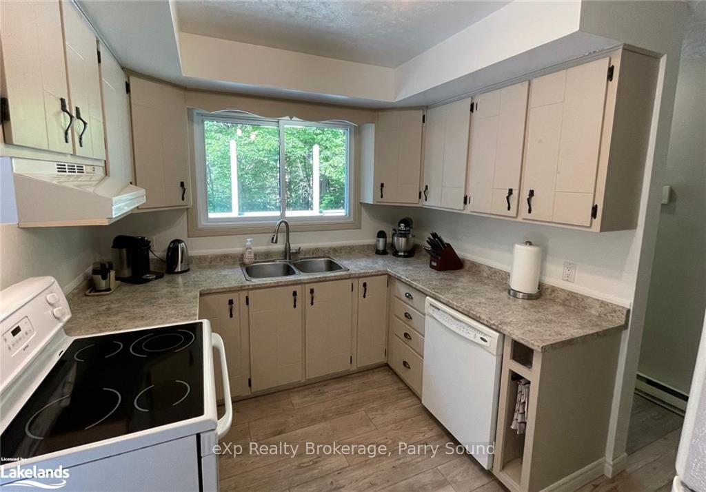 Photo 9 of 145 Rankin Lake Road, Seguin — HOMEH
