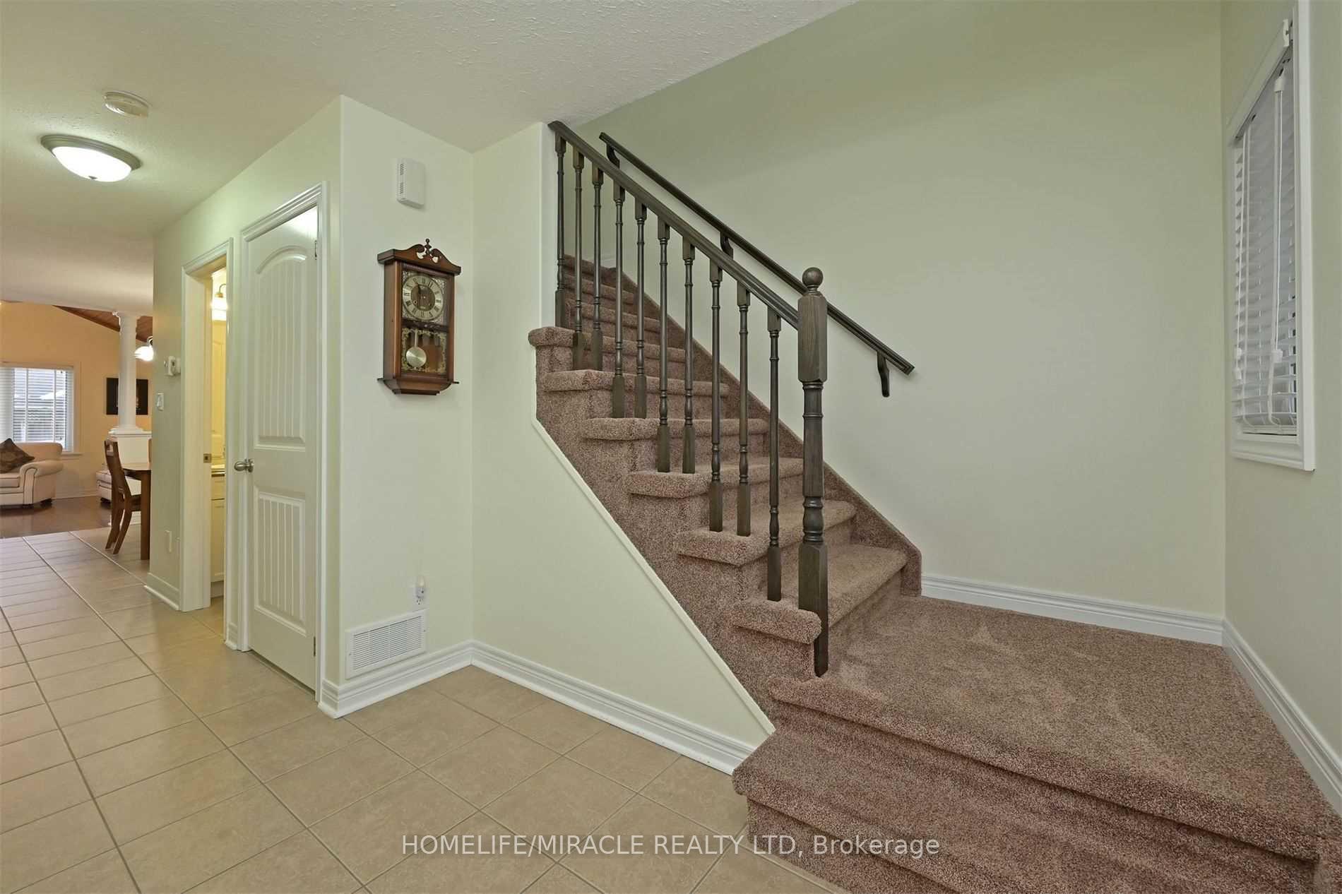 Photo 3 of 124 Silk Drive, Shelburne — HOMEH