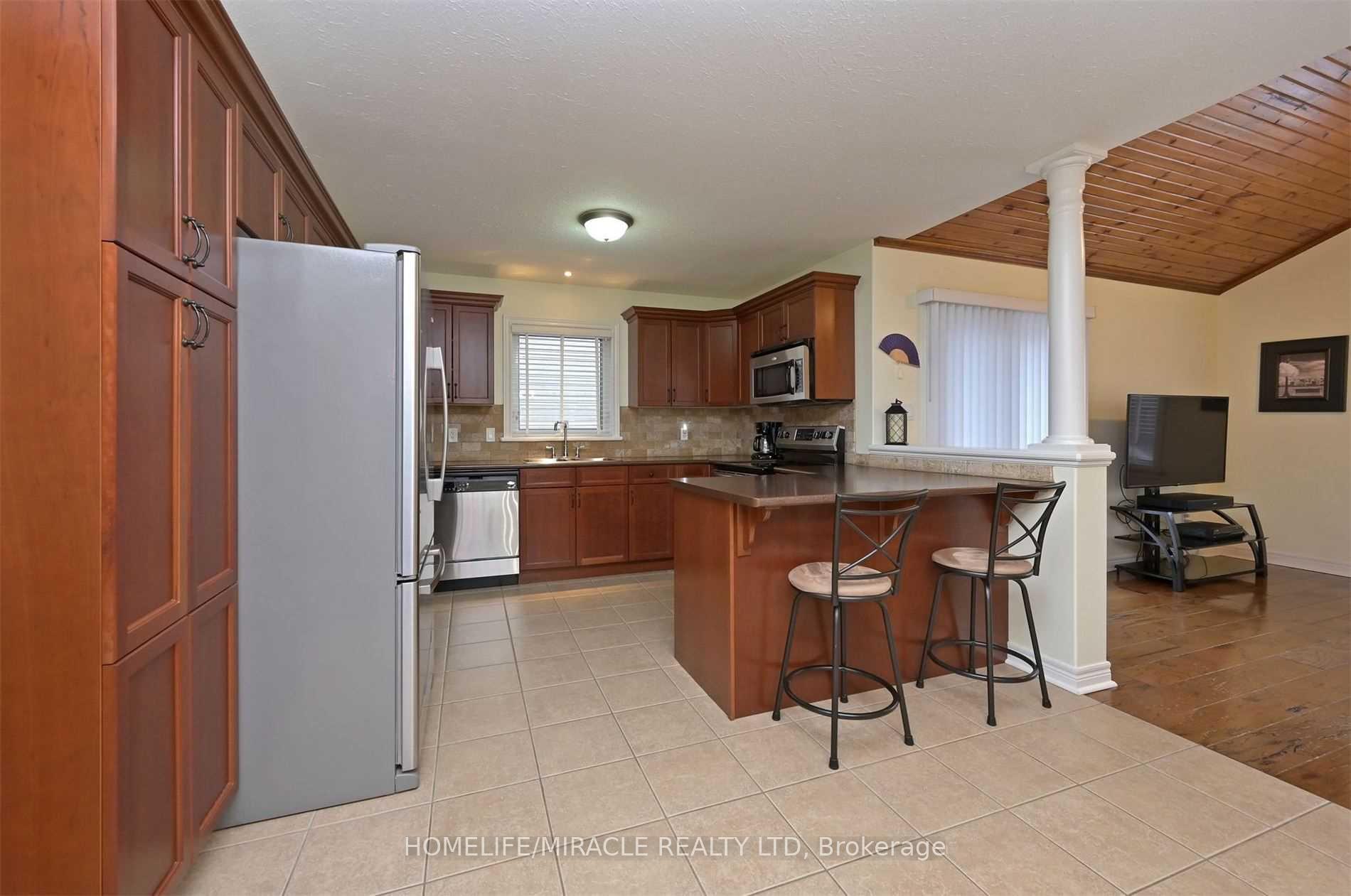 Photo 8 of 124 Silk Drive, Shelburne — HOMEH