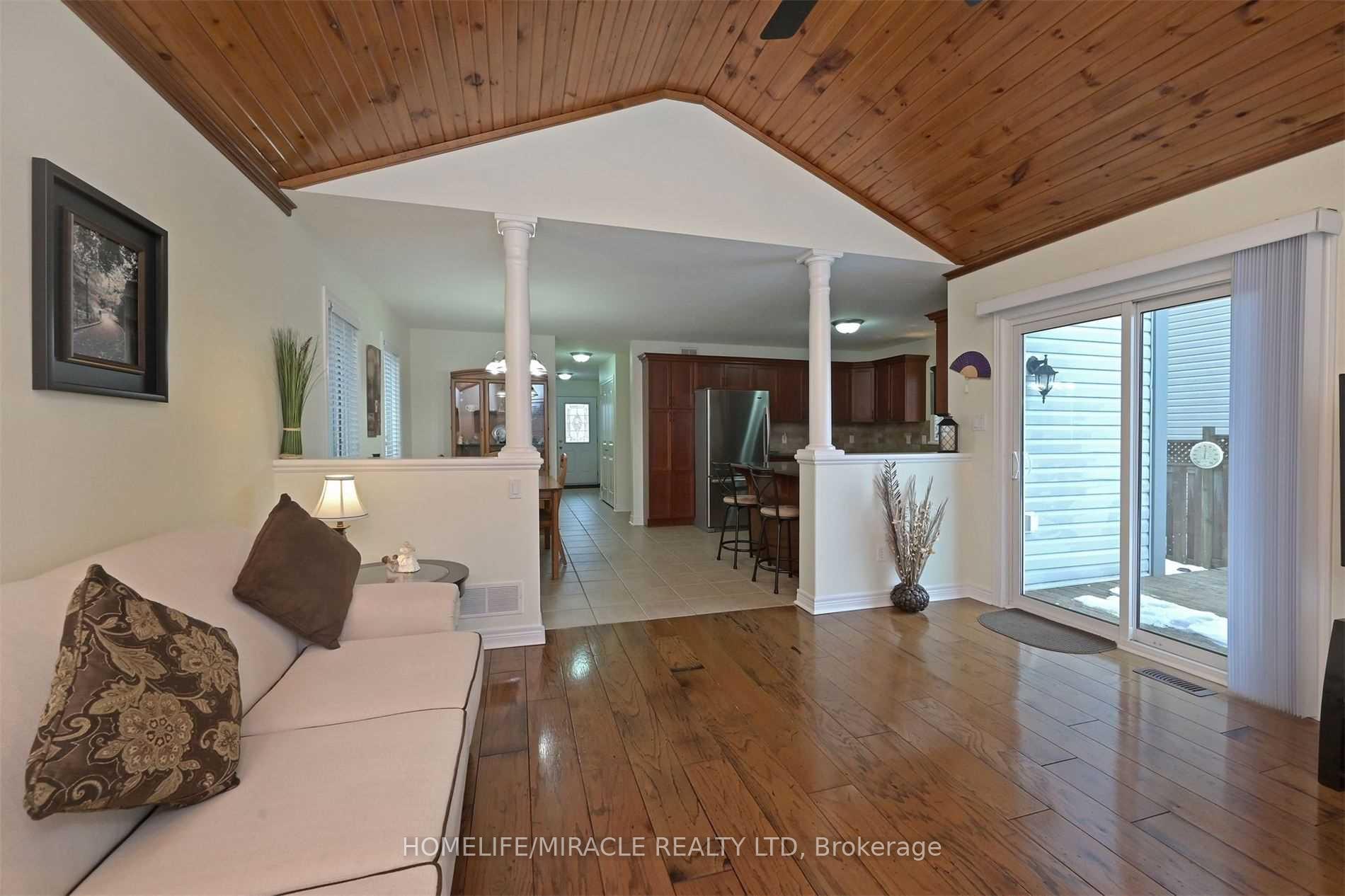 Photo 15 of 124 Silk Drive, Shelburne — HOMEH