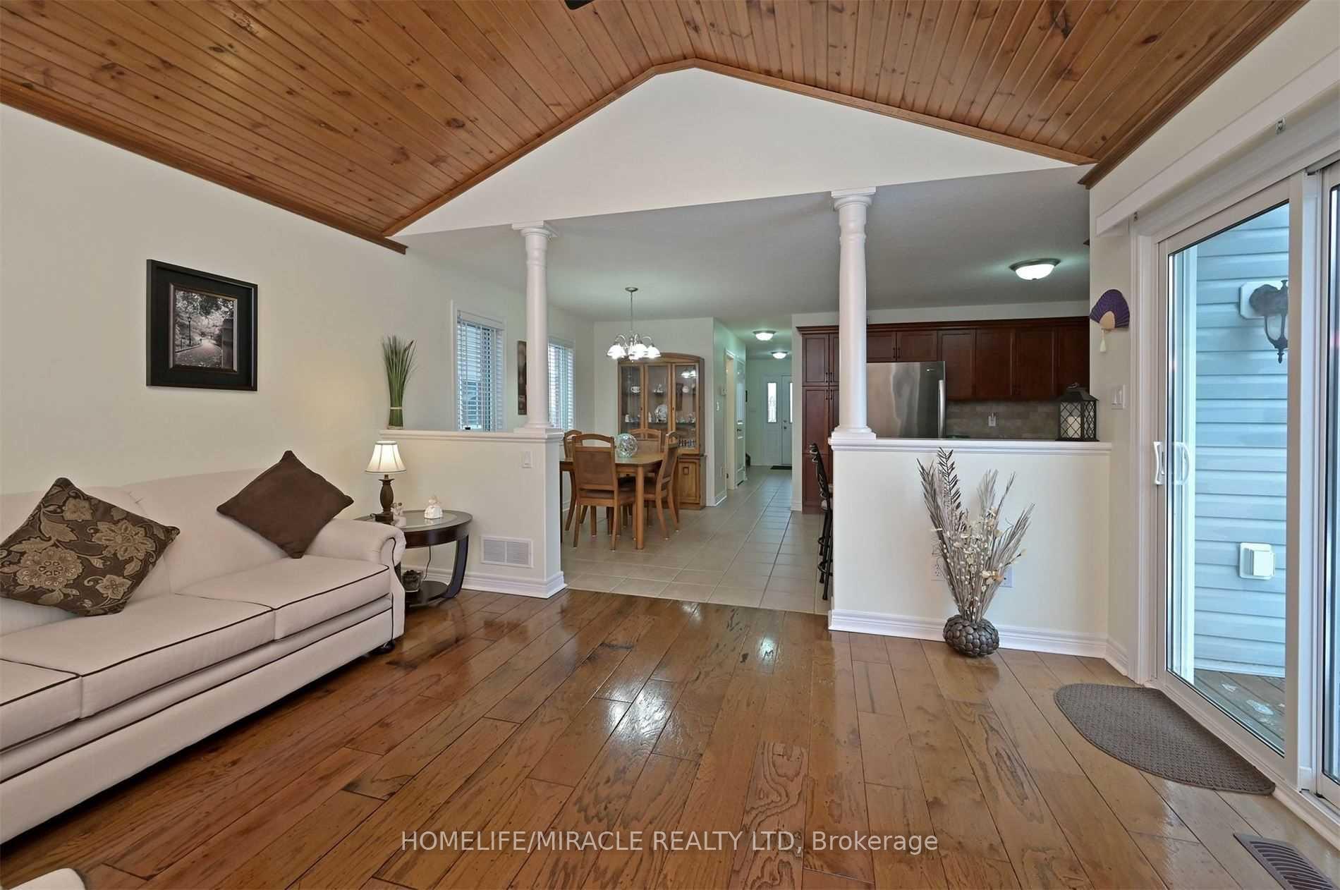 Photo 16 of 124 Silk Drive, Shelburne — HOMEH