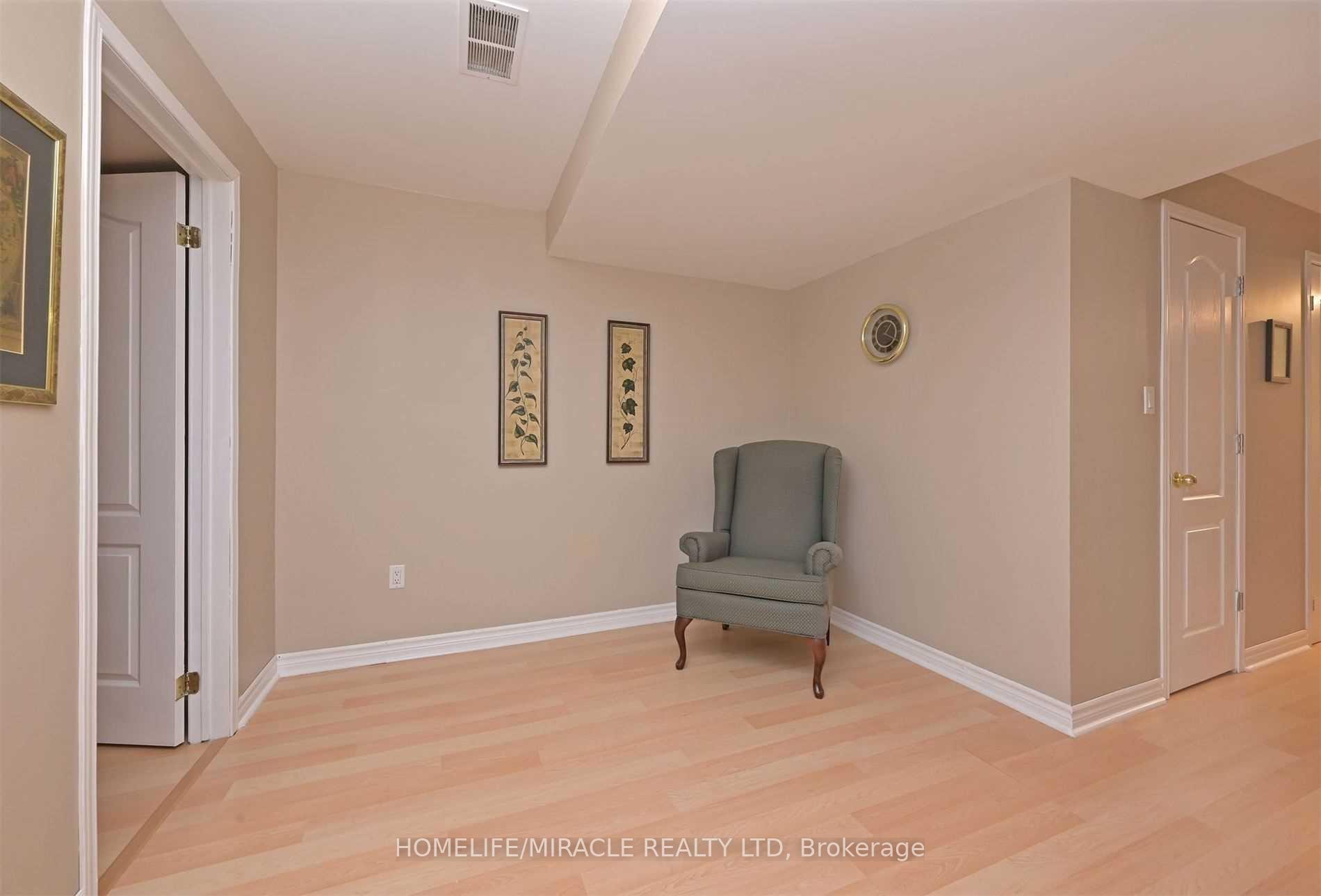 Photo 21 of 124 Silk Drive, Shelburne — HOMEH