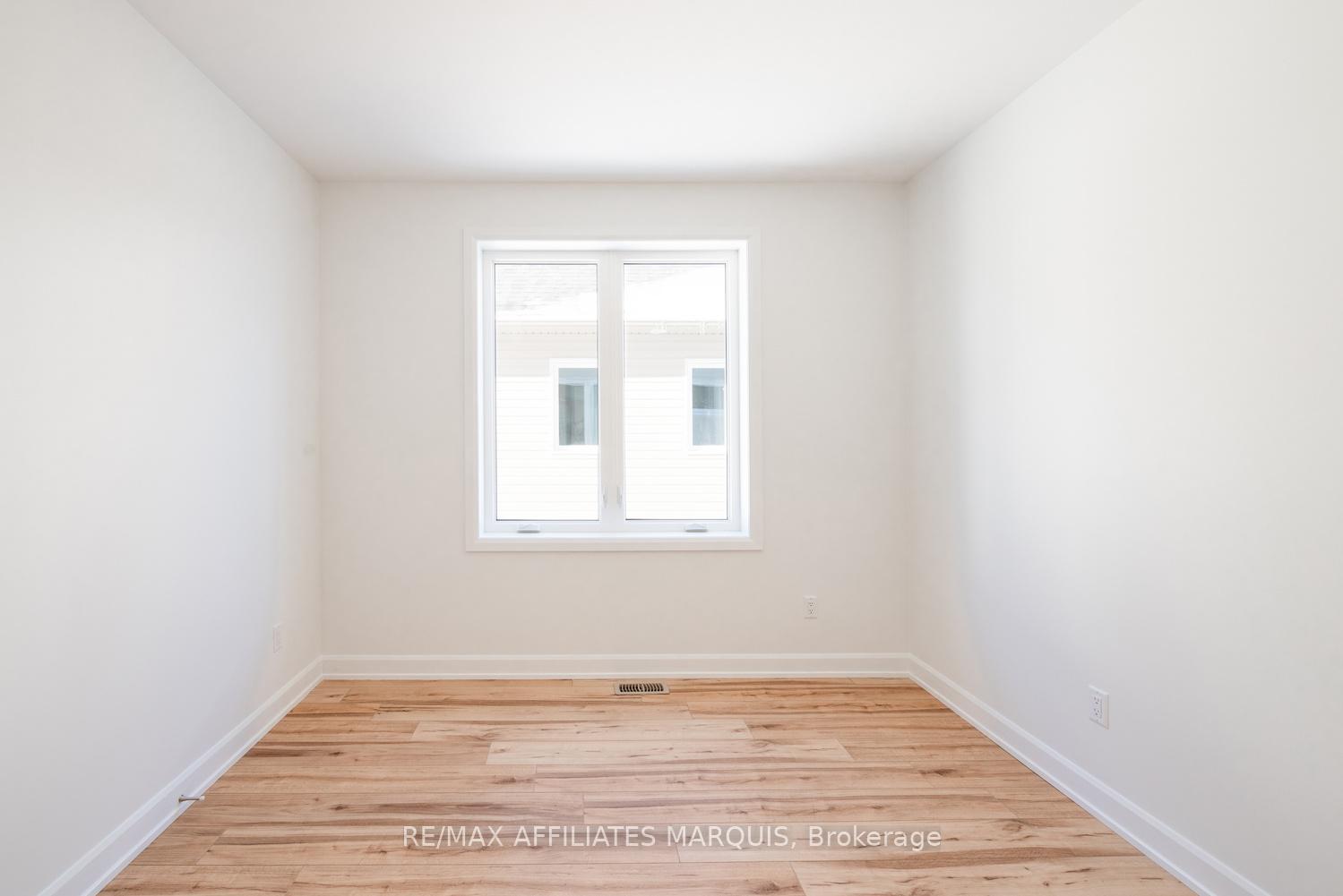 Photo 31 of 93 Rabb Street, Smiths Falls — HOMEH