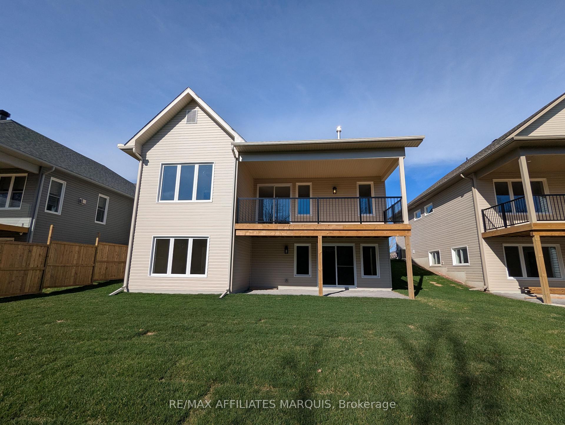 Photo 39 of 93 Rabb Street, Smiths Falls — HOMEH