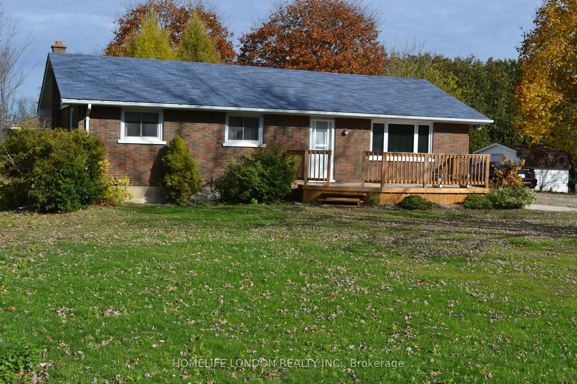 Front of 10420 Talbotville Gore Road S
