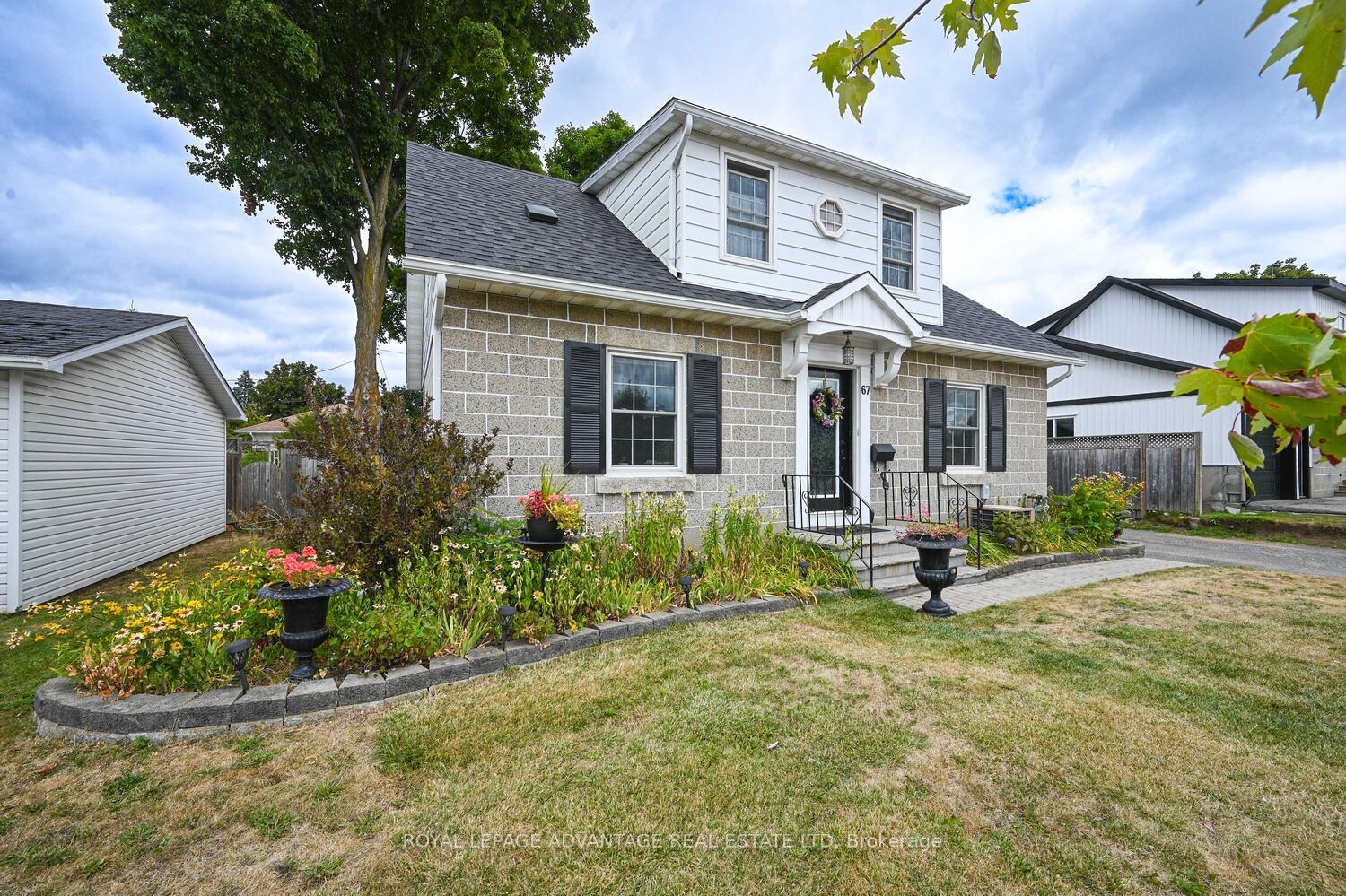 Photo 2 of 67 Jasper Avenue, Smiths Falls — HOMEH