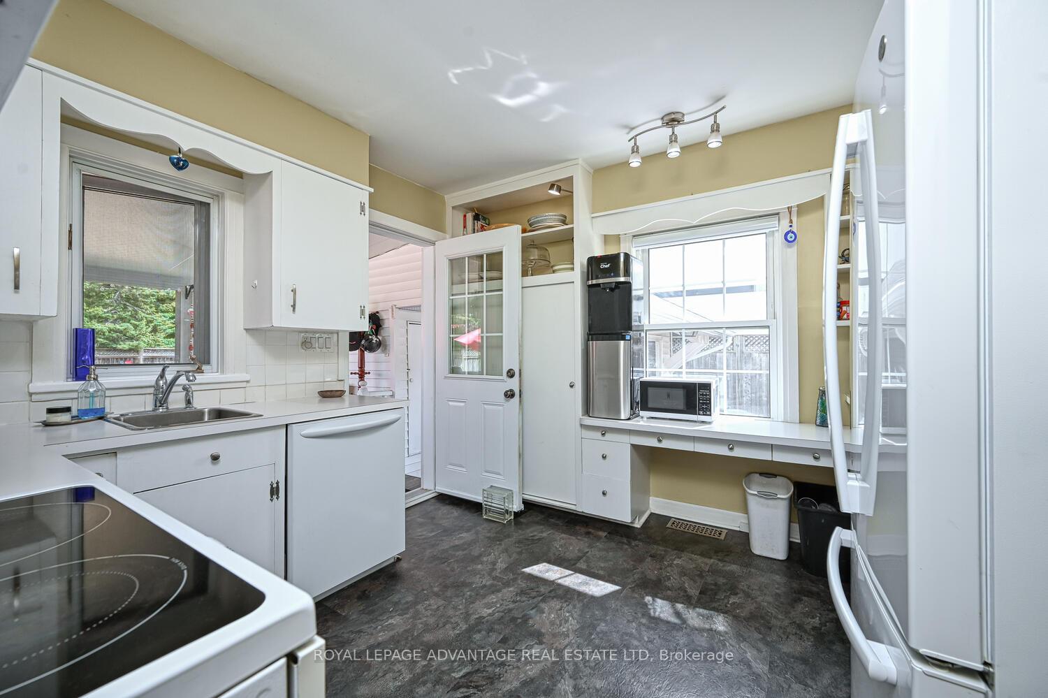 Photo 9 of 67 Jasper Avenue, Smiths Falls — HOMEH