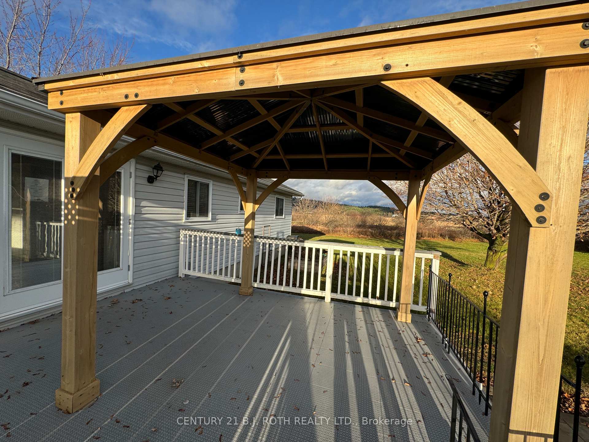 Photo 19 of 72 Leslie Avenue, Renfrew — HOMEH
