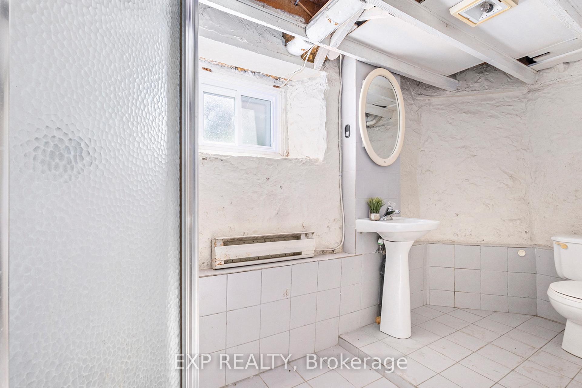 Photo 18 of Unit 1, 110 Chambers Street, Smiths Falls — HOMEH