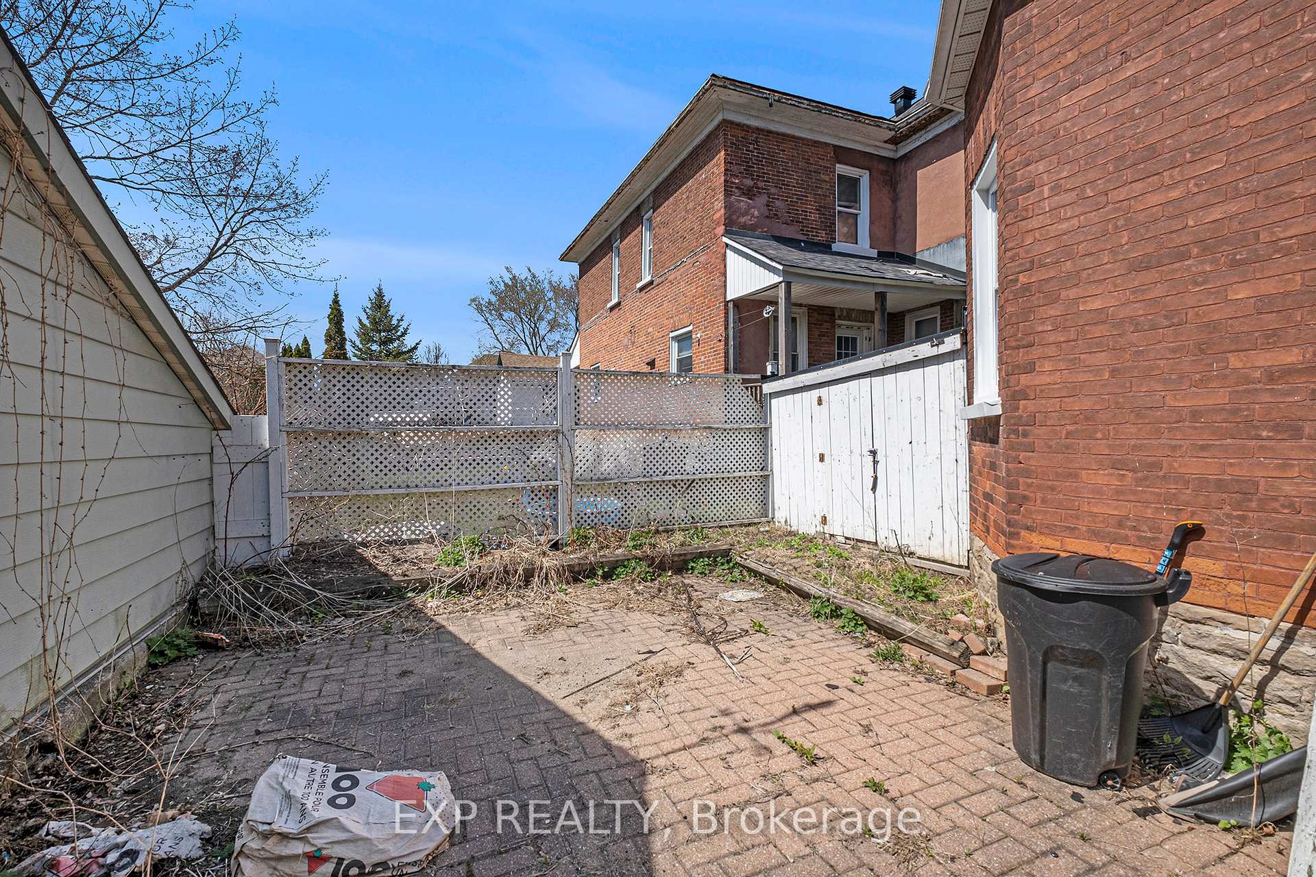 Photo 22 of Unit 1, 110 Chambers Street, Smiths Falls — HOMEH