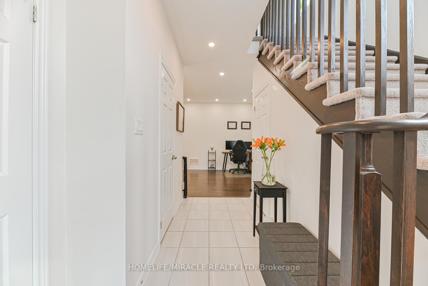 Photo 5 of 443 Henderson Way, Shelburne — HOMEH