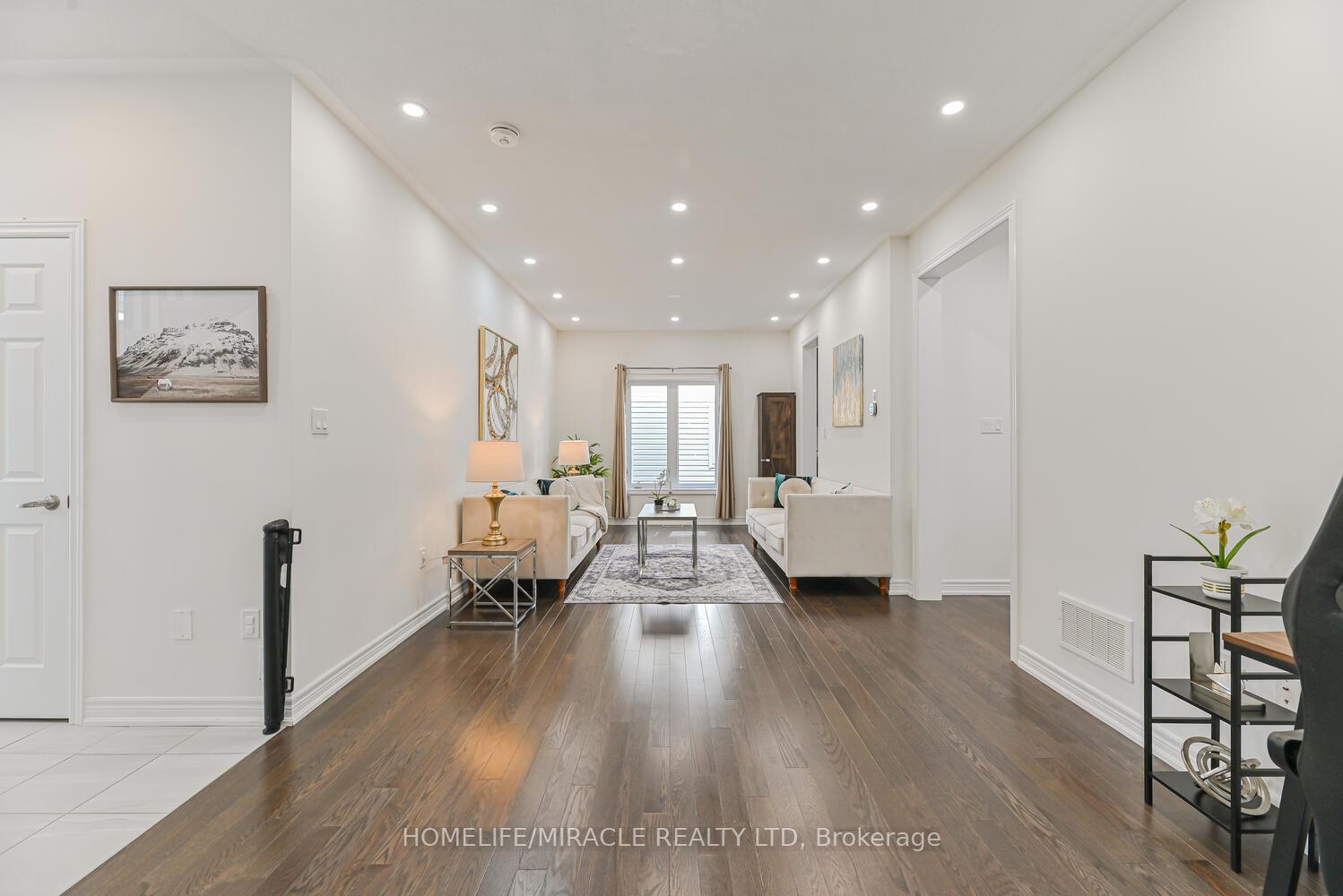 Photo 6 of 443 Henderson Way, Shelburne — HOMEH