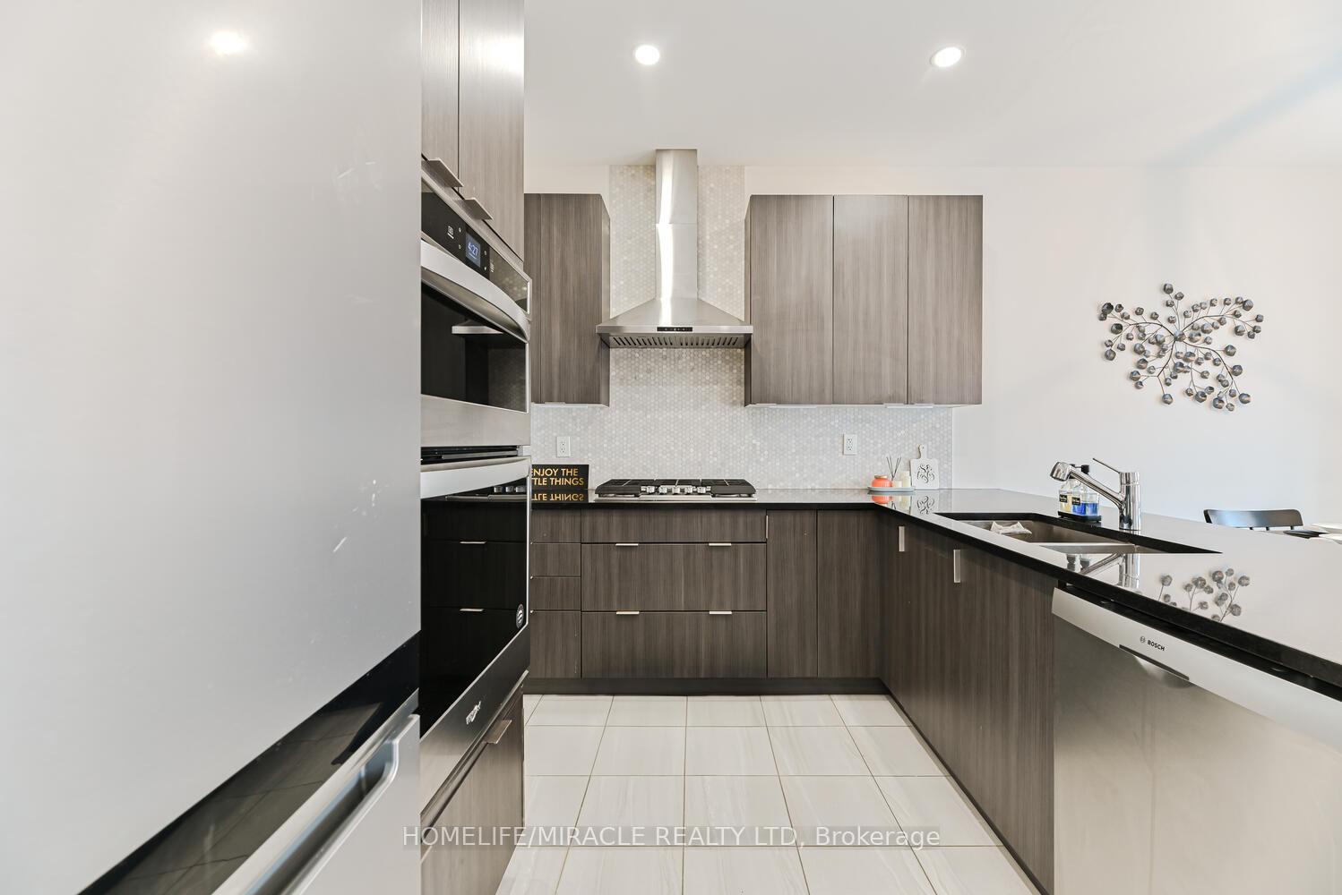 Photo 15 of 443 Henderson Way, Shelburne — HOMEH