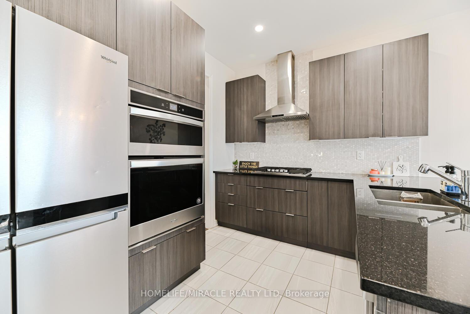 Photo 16 of 443 Henderson Way, Shelburne — HOMEH