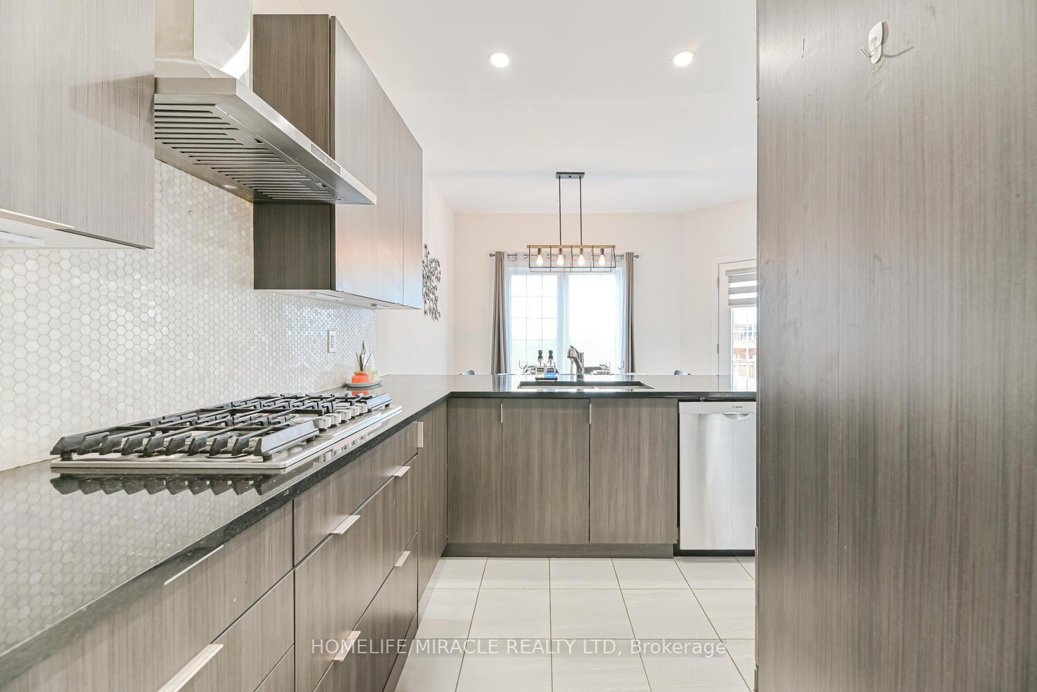 Photo 23 of 443 Henderson Way, Shelburne — HOMEH