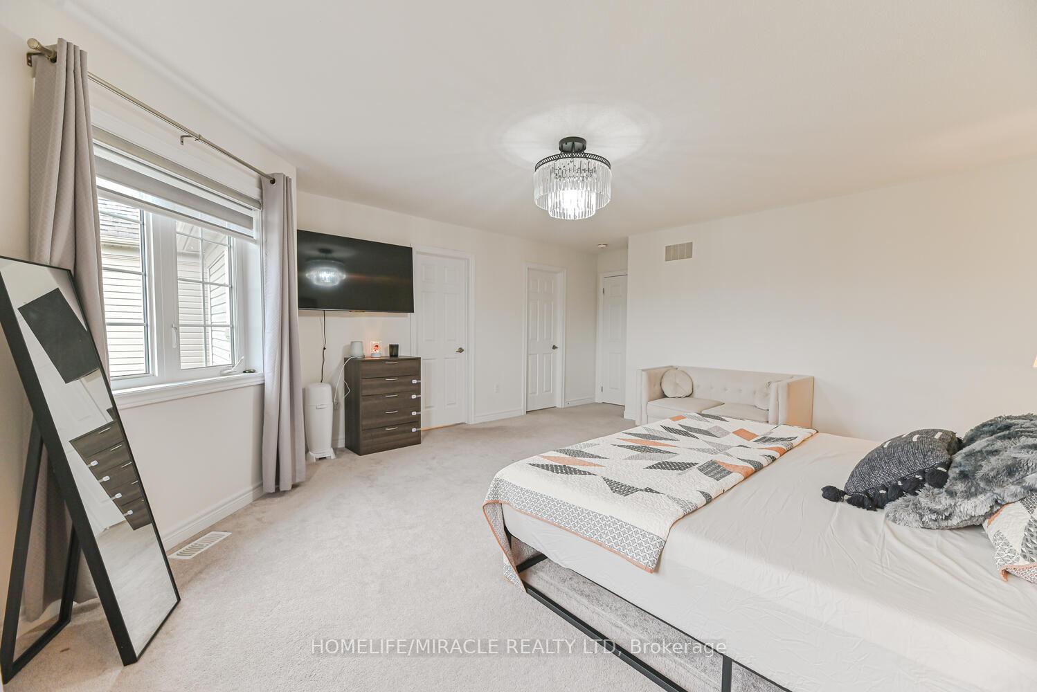 Photo 29 of 443 Henderson Way, Shelburne — HOMEH
