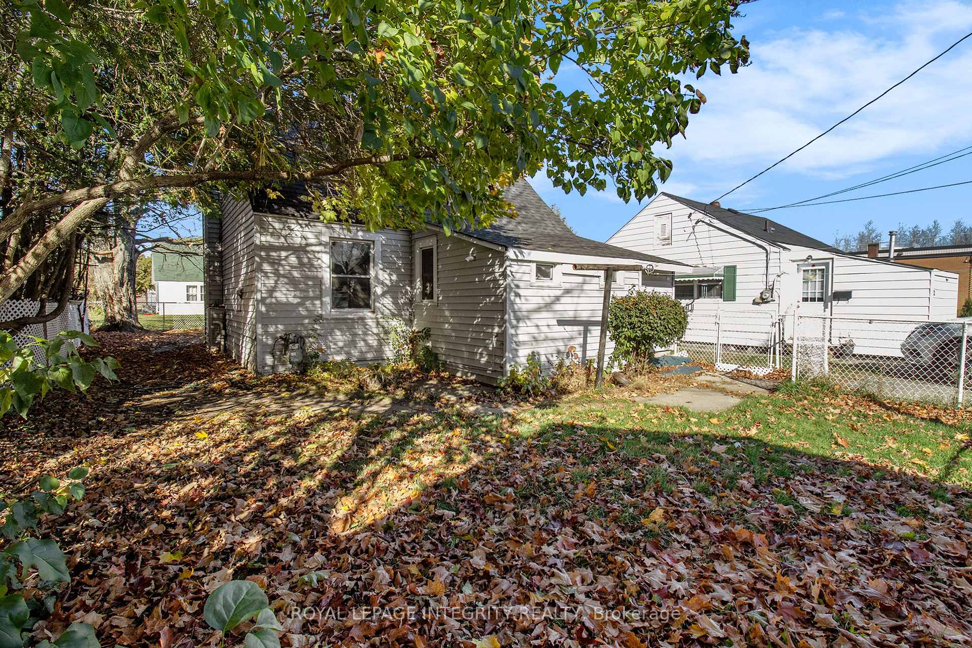 Photo 19 of 30 Churchill Crescent, Smiths Falls — HOMEH
