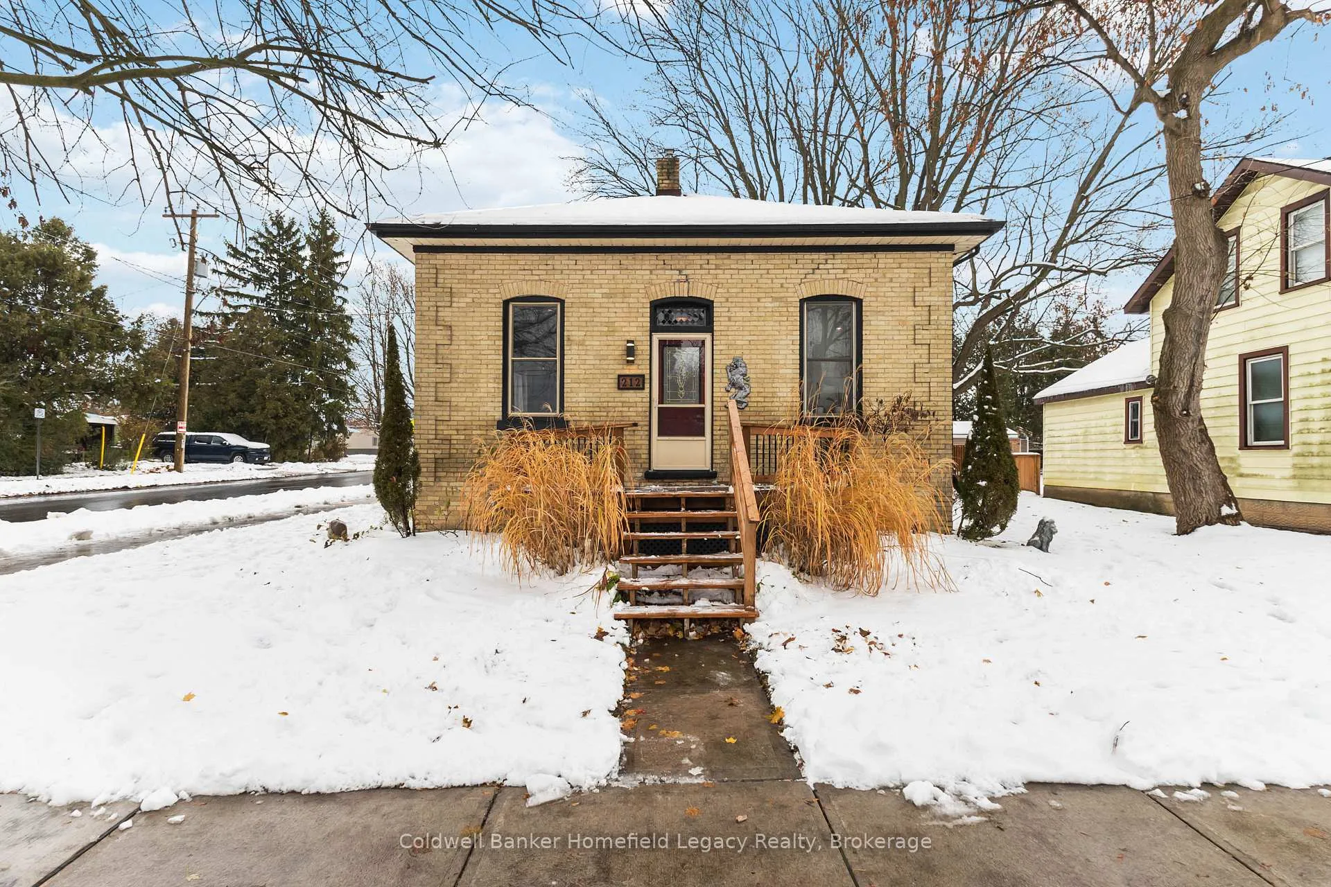 Photo 2 of 212 Andrew Street, South Huron, Exeter — HOMEH