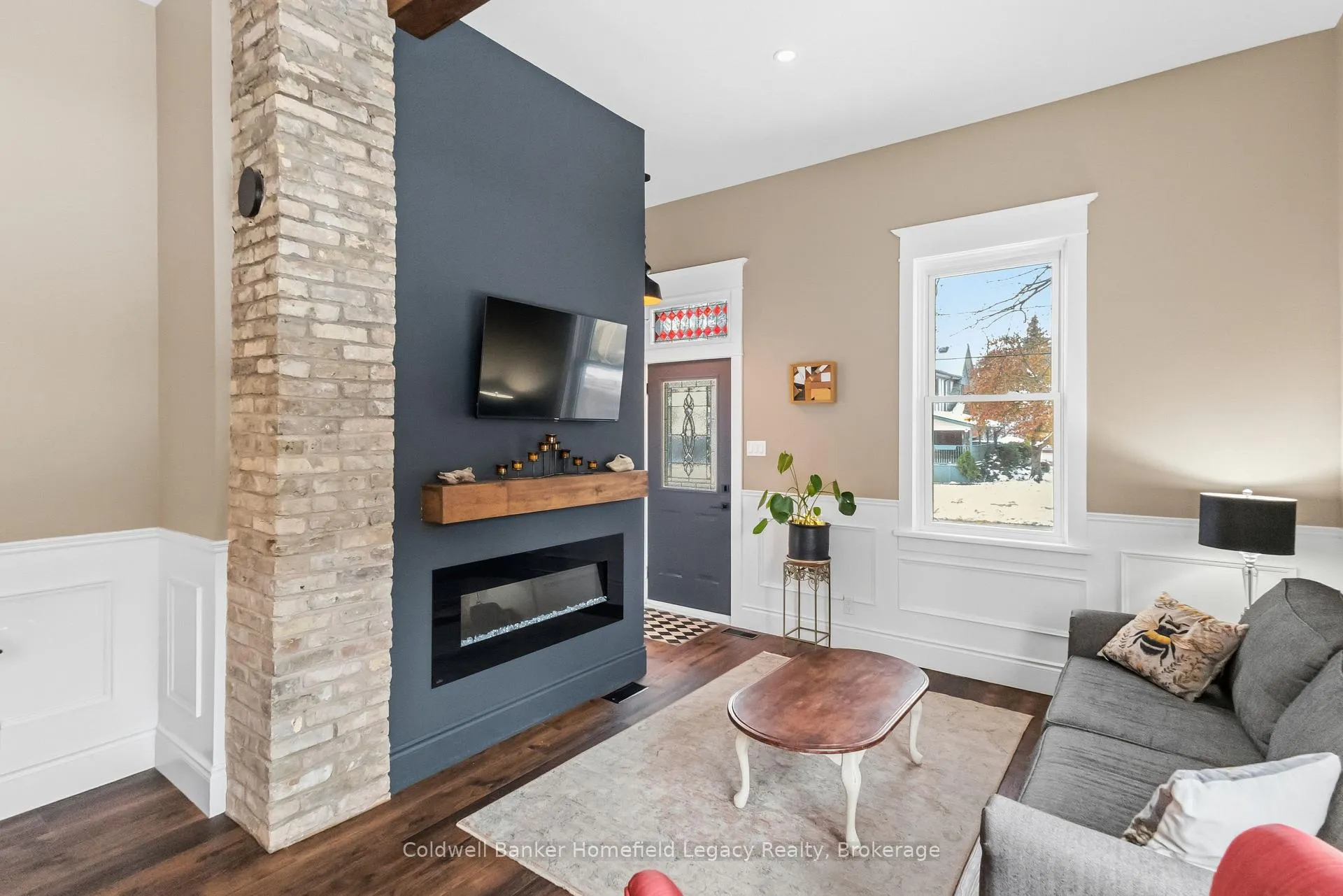 Photo 9 of 212 Andrew Street, South Huron, Exeter — HOMEH