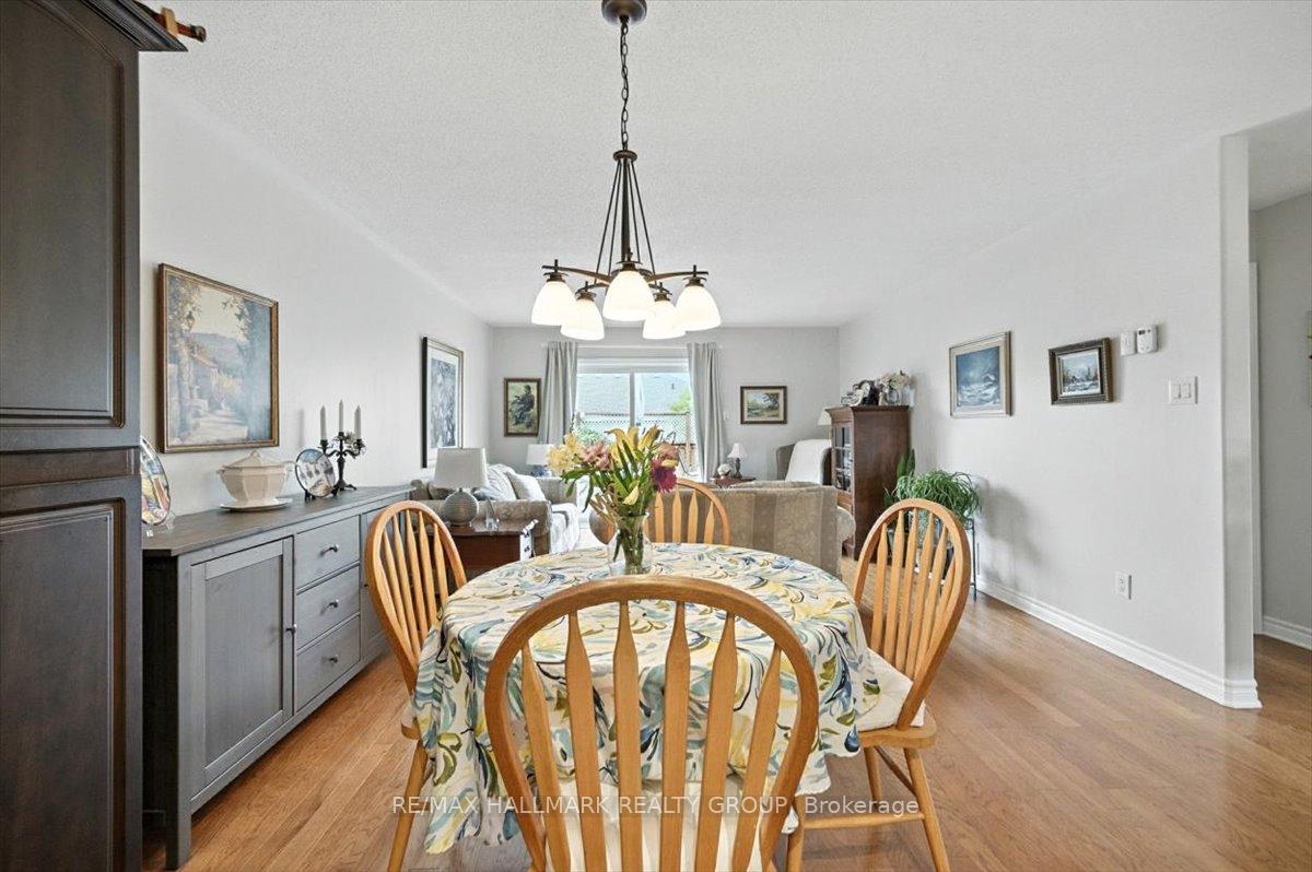 Photo 6 of 40 Lee Avenue, Smiths Falls — HOMEH