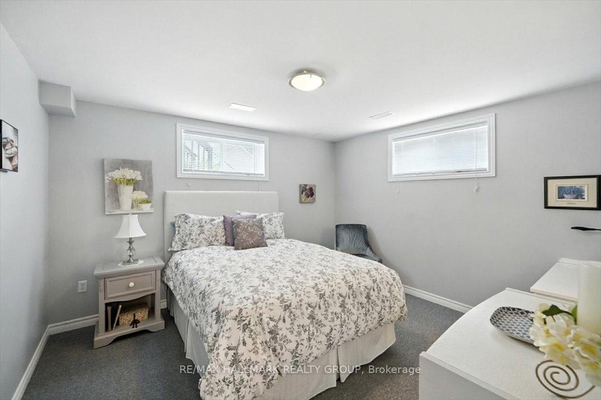 Photo 19 of 40 Lee Avenue, Smiths Falls — HOMEH